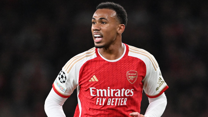 Gabriel Magalhaes trở lại đúng lúc, Arsenal tìm lại sự cân bằng hoàn hảo